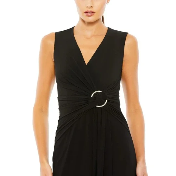 Ieena Mac Duggal 26890 Black V Neck Sleeveless Ruched Maxi Dress Side Slit Sz 6